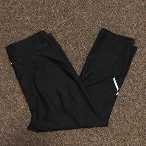 Xersion crop pants size medium